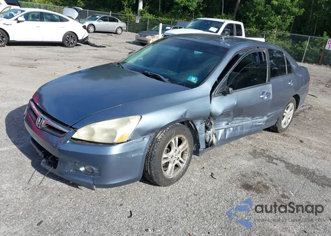 2007 Honda Accord 2.4 Se from USA, damaged, VIN 1HGCM563X7A125254